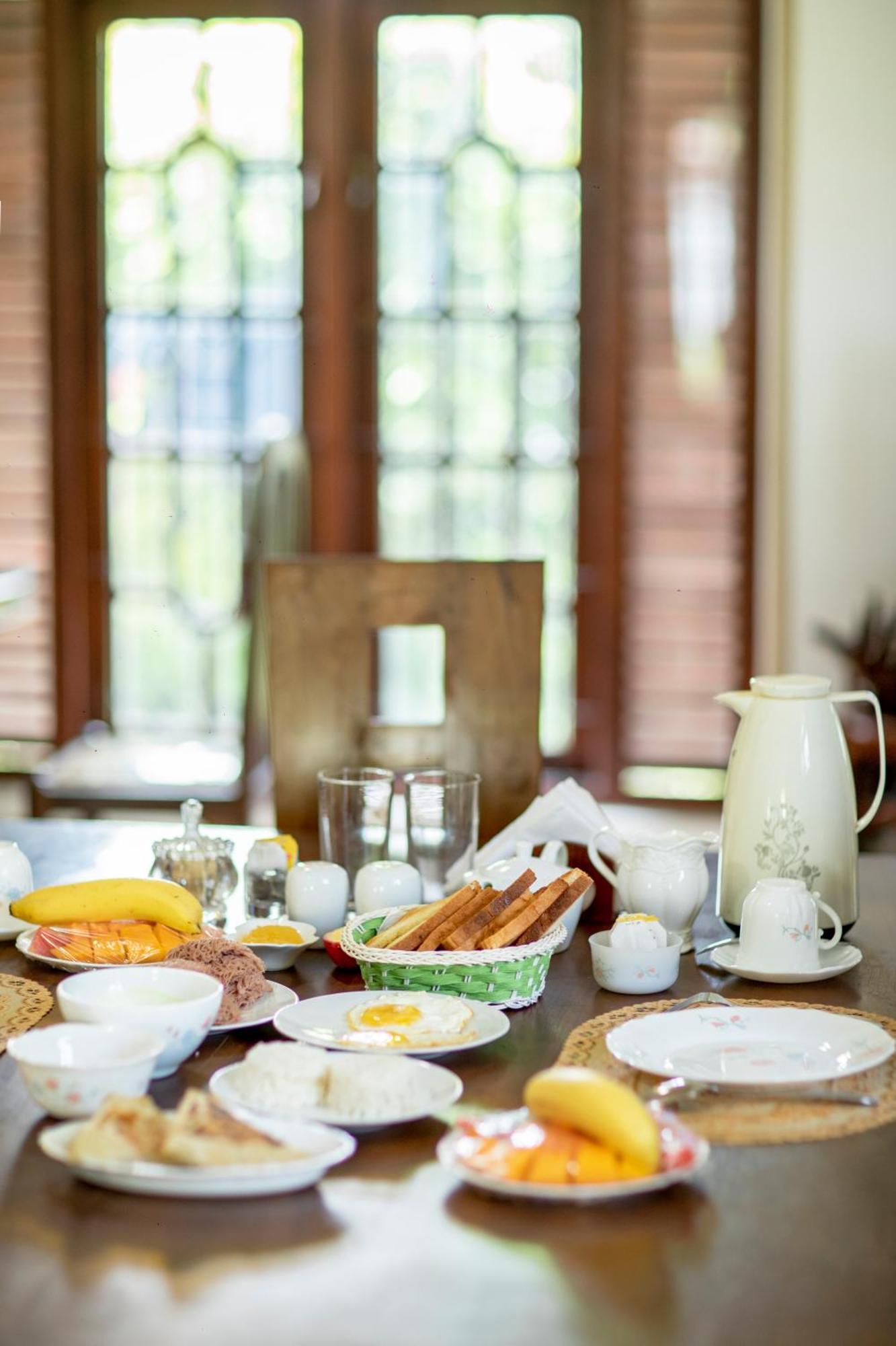 Bed and Breakfast Three Shades Galle Exterior foto